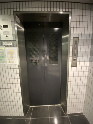ハーバーウエスト神戸のロビー