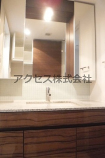 【独立洗面台】 | ※同建物別室、参考写真