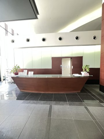 トア山手ザ・神戸タワーのロビー