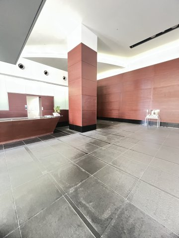 トア山手ザ・神戸タワーのロビー