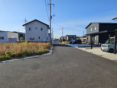 【前面道路含む現地写真】 | レークサイド・ヴィレッジゆりはま