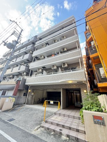 テレサエンバシ