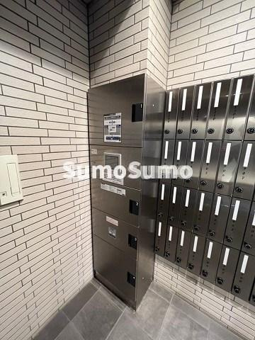 パークフラッツ尼崎のその他共用部分|便利な宅配ボックス完備♪