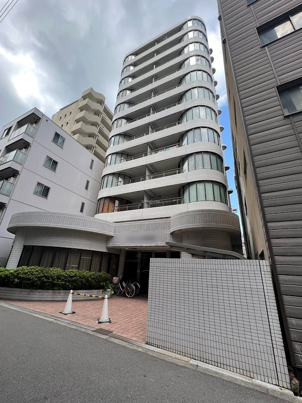 ノイメゾン京町堀の外観|おしゃれな外観です