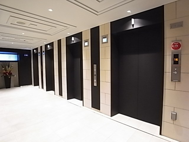 神戸市中央区栄町通７丁目の賃貸マンションの外観