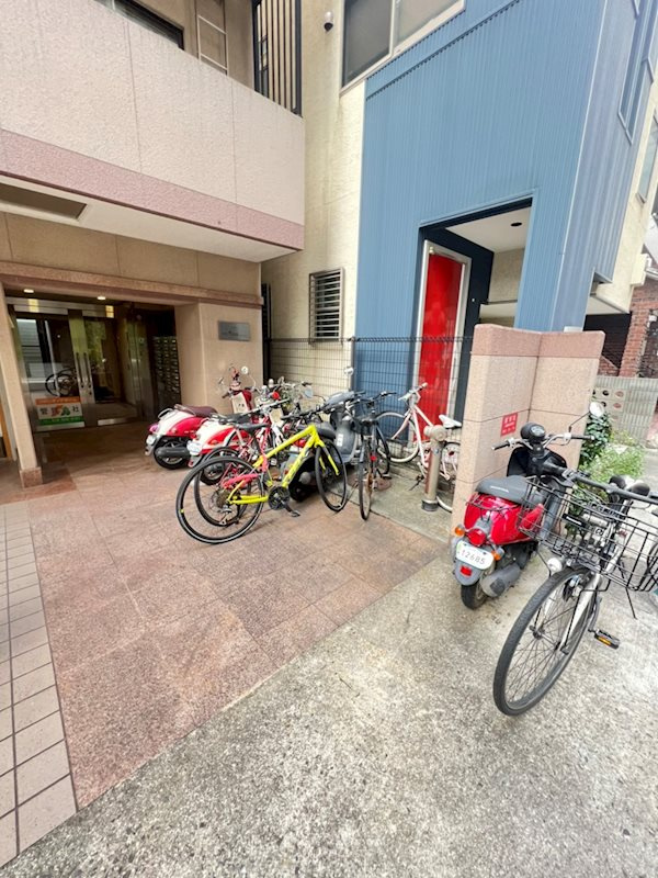 ノモズヴィレッジ六甲の外観