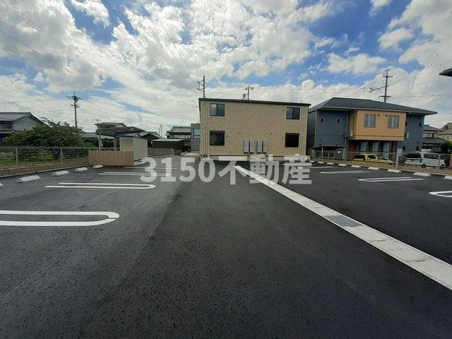 ベルファミーユ　Ⅶの駐車場