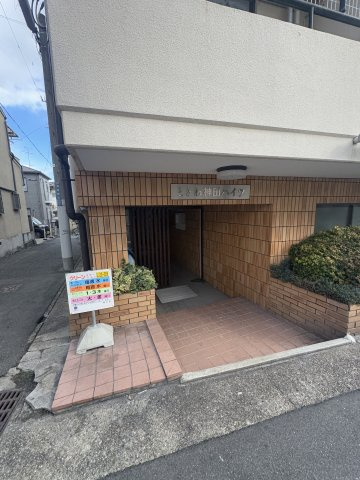 ときわ神田ハイツのエントランス