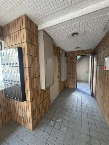 ときわ神田ハイツのロビー
