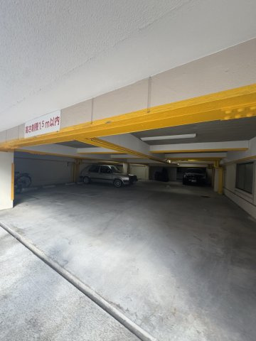 ときわ神田ハイツの駐車場