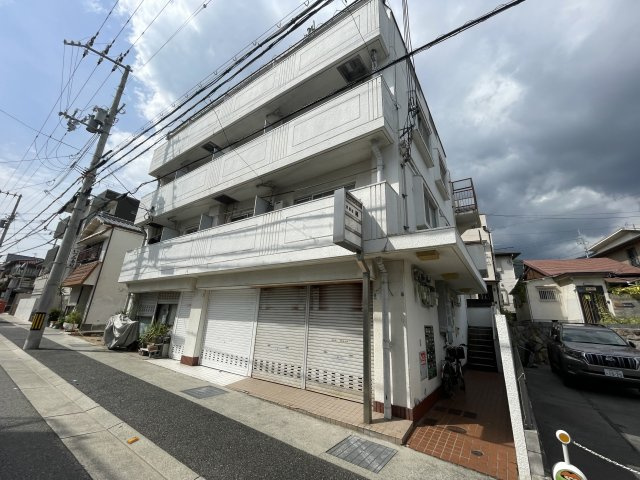 サンシャイン王子の外観