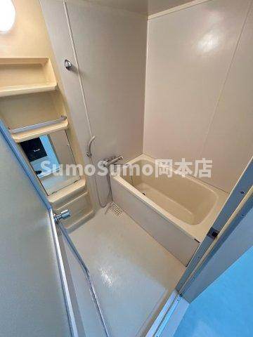 サンプラザ本山南の浴室|ゆったり過ごせるお風呂です