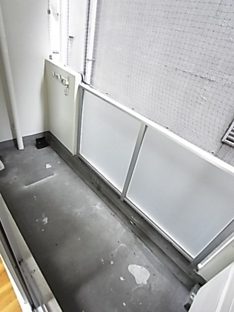 サンシャイン山手のバルコニー