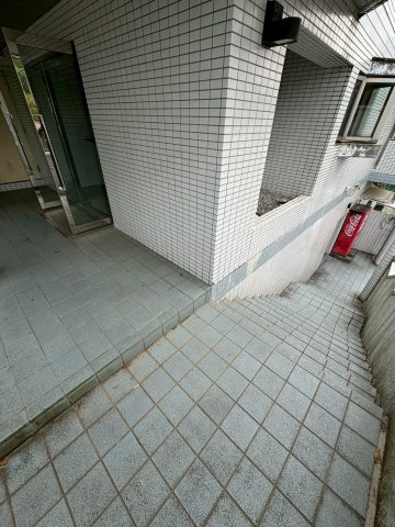 シェスタ白川台のロビー|毎日通るロビーはこのようになっています