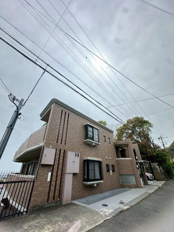 サンビルダー城ノ下の外観