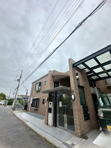 サンビルダー城ノ下の外観