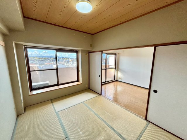 シャルマンフジ熊取 壱番館の和室|和室