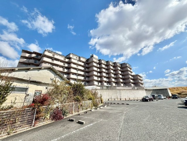 シャルマンフジ熊取 壱番館の外観|マンション外観