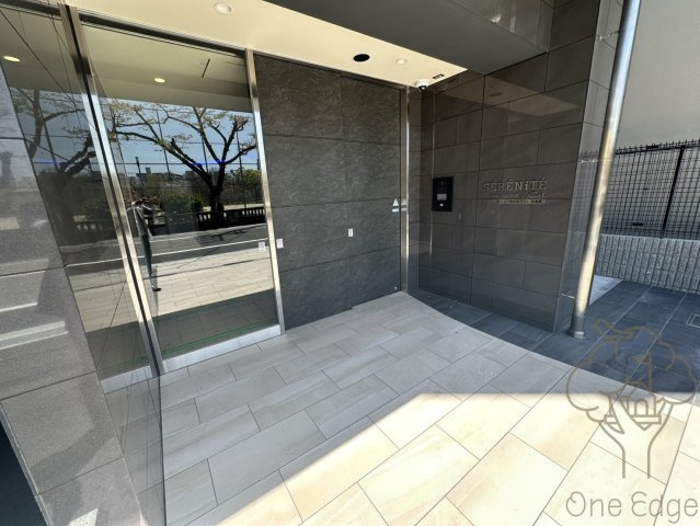 セレニテ梅田北アリエ壱番館のエントランス