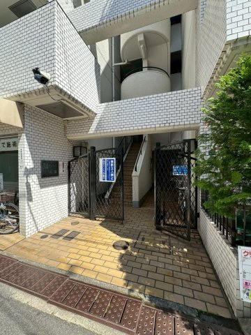 サンシャイン兵庫のエントランス