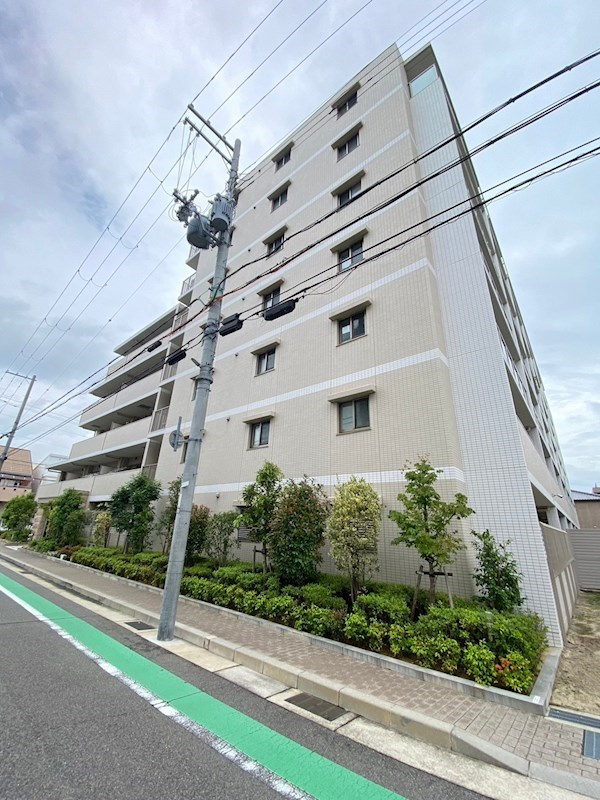 サンクレイドル西宮北口の外観