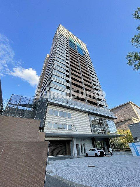 ジオタワー西宮北口の外観