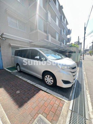 サンクチュアリ本山の駐車場|駐車場に車を止められます