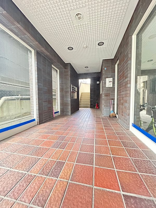 サングレイス山手館の外観