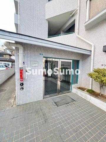 サンシャイン西芦屋のエントランス