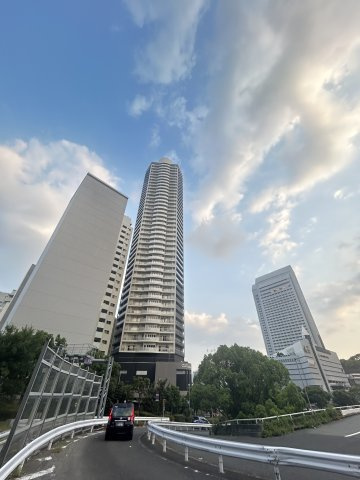 ジークレフ新神戸タワーの外観