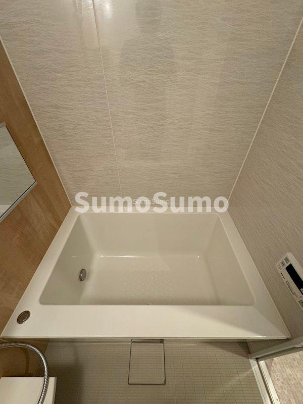 シーズンフラッツ靱本町の浴室