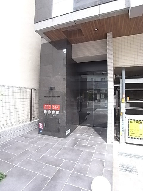ファーストフィオーレ神戸駅前の外観