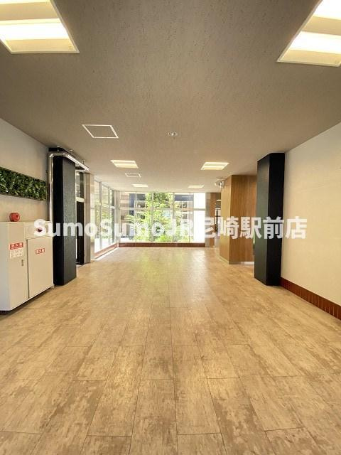 尼崎市南清水の賃貸マンションの外観|おしゃれな外観です