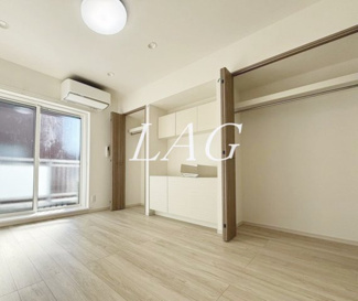 【居間・リビング】 | リブリ・Joie | 洋室のお部屋です。（同仕様設備です。）