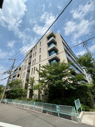 ジオ西宮北口 瓦林町の外観
