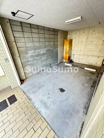 シーサイドハイツの駐車場|駐車場があるので、車を買う予定の方も安心です