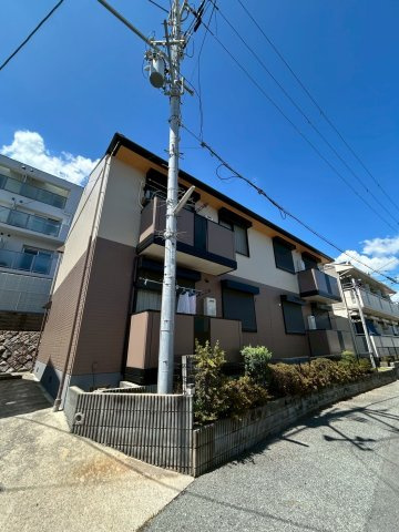 ヒルズ山下Ⅲの外観