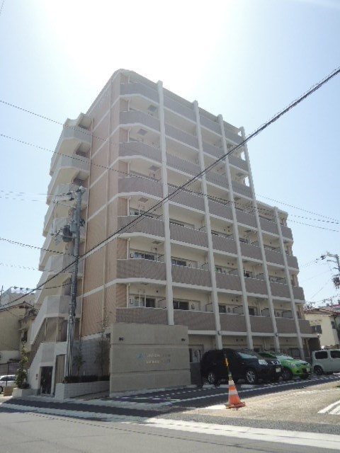 ファーストレジデンス三宮EASTの外観