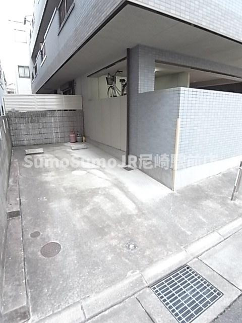 フェリーチェ東園田の外観