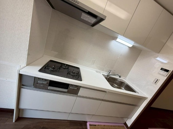 レジェンド平井のキッチン|ドキドキの新生活も、安心してスタート。ぴったりの住まいを見つけませんか？クランディアが一緒に住まい選びをサポートします‼　まずは、お気軽にお問合せください　＃クランディア