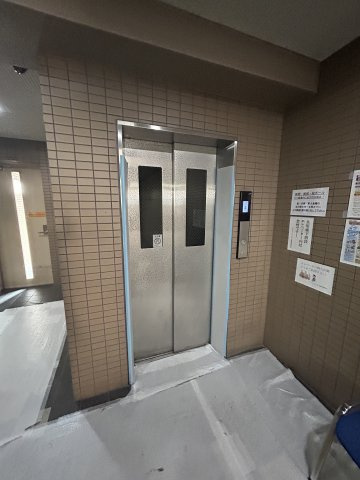 サンシャイン三宮二番館のロビー