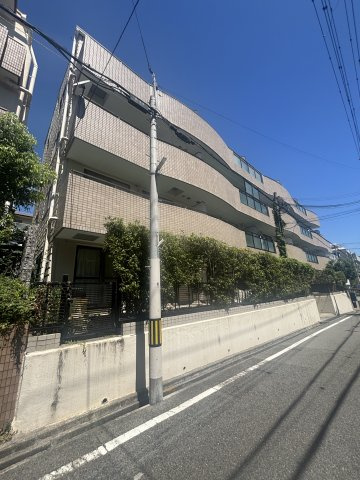 サンパレス六甲の外観