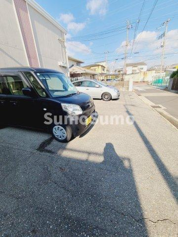 ファミールハウスⅡ の駐車場