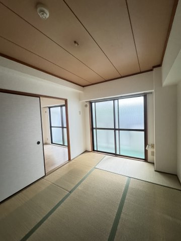サンパレス六甲の和室