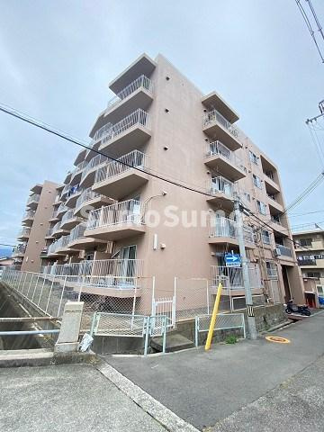 サンビルダー上甲子園の外観