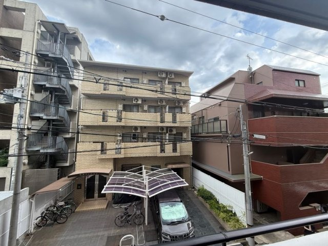 フィール神戸の外観