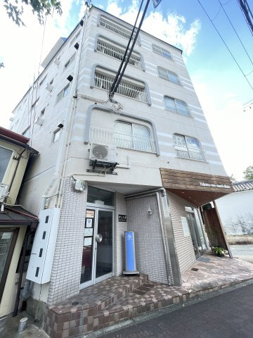 サン六甲の外観