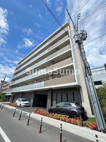 シエナ甲子園の外観