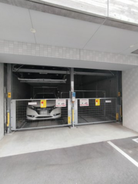ファーストステージ神戸ハーバーランドの駐車場