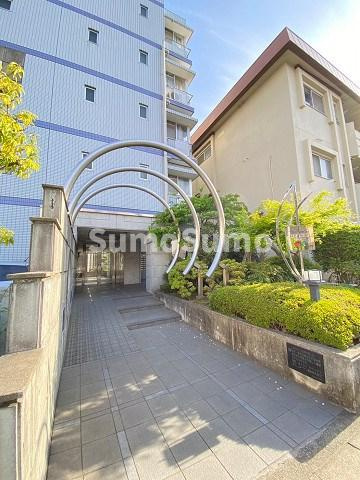 ジオレミヨ甲子園口の外観